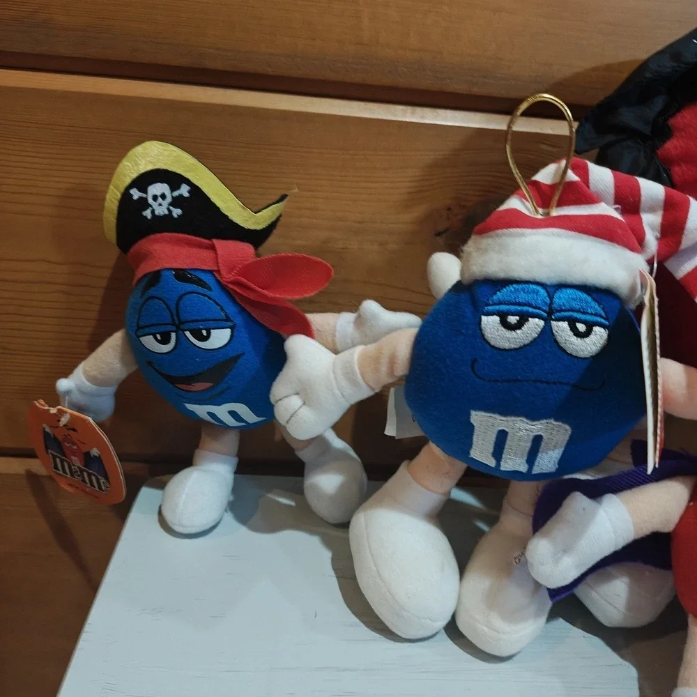 Lot of 6 M&M Plush‎ Red Blue Yellow Vampire Pirate Christmas Easter D32